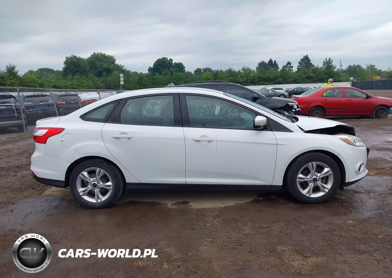 2013 Ford Focus Se VIN:1FADP3F24DL296755 - 13