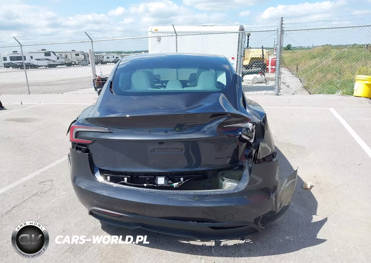 2026 Tesla Model 3 Premium All-Wheel Drive VIN:5YJ3E1EB5TF156118 - 16
