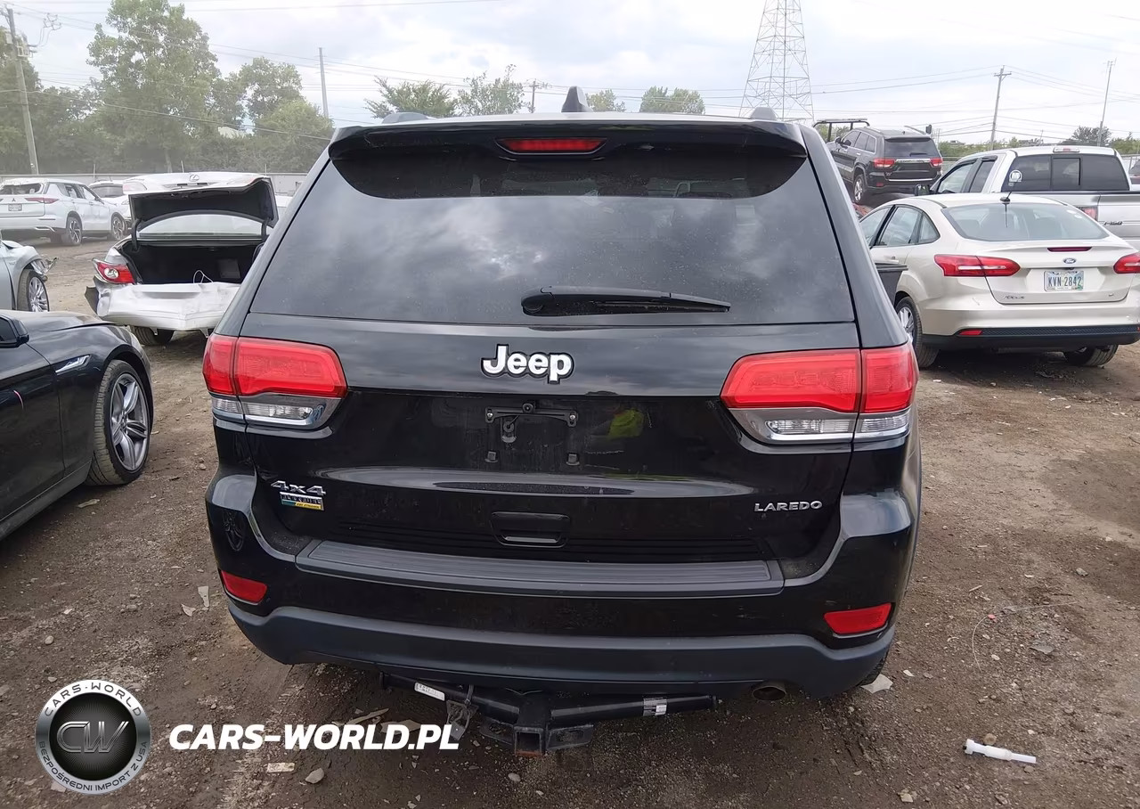 2015 Jeep Grand Cherokee Laredo VIN:1C4RJFAG1FC897324 - 16
