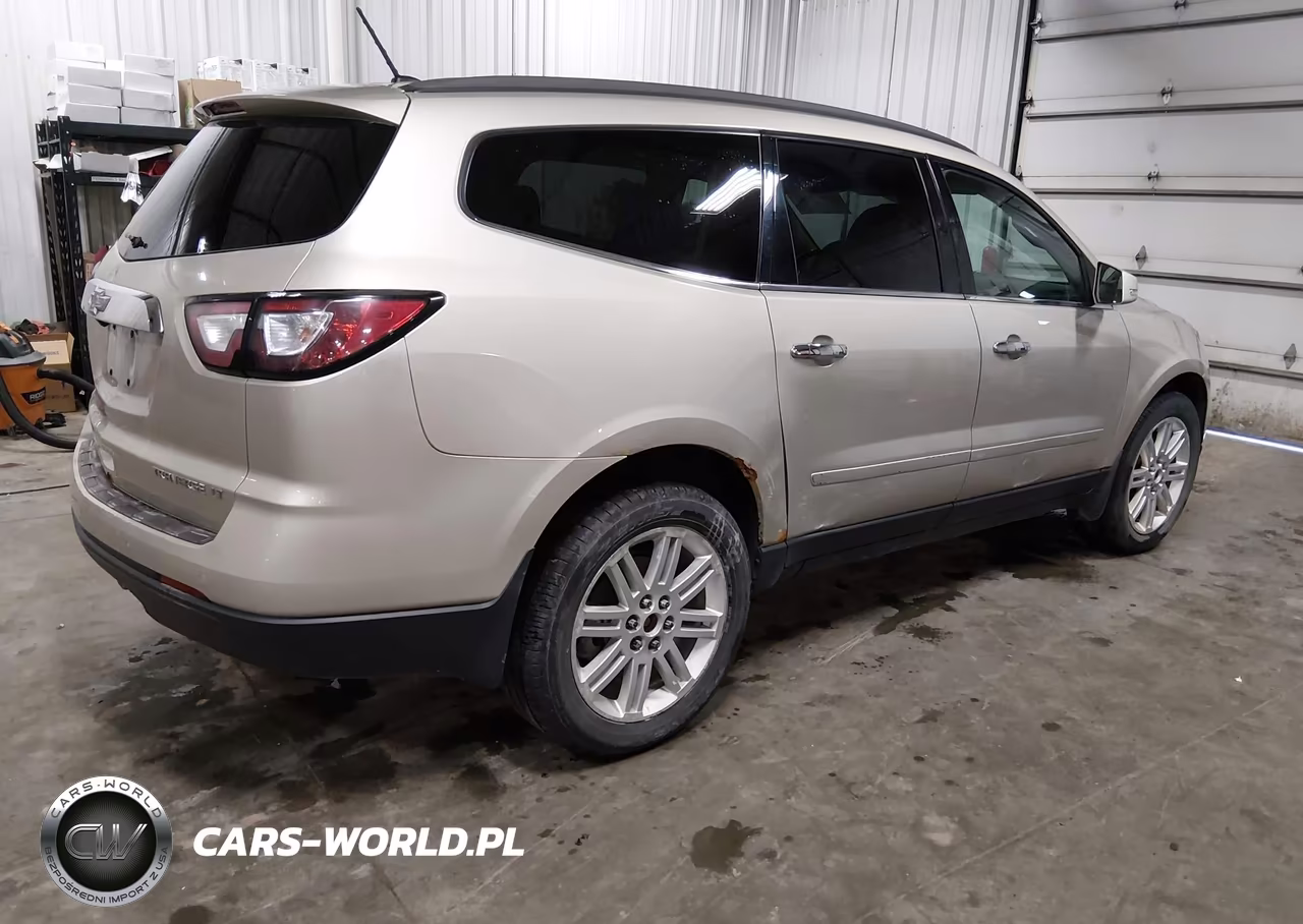 2013 Chevrolet Traverse Lt VIN:1GNKVGKD3DJ227659 - 4