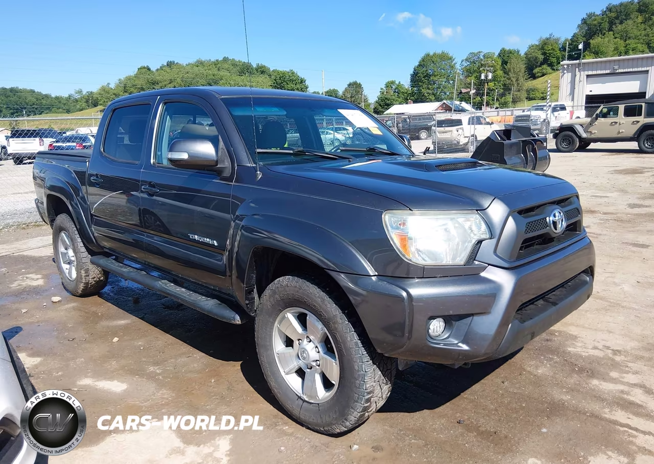 2015 Toyota Tacoma Base V6 – zdjęcie 1 z 17