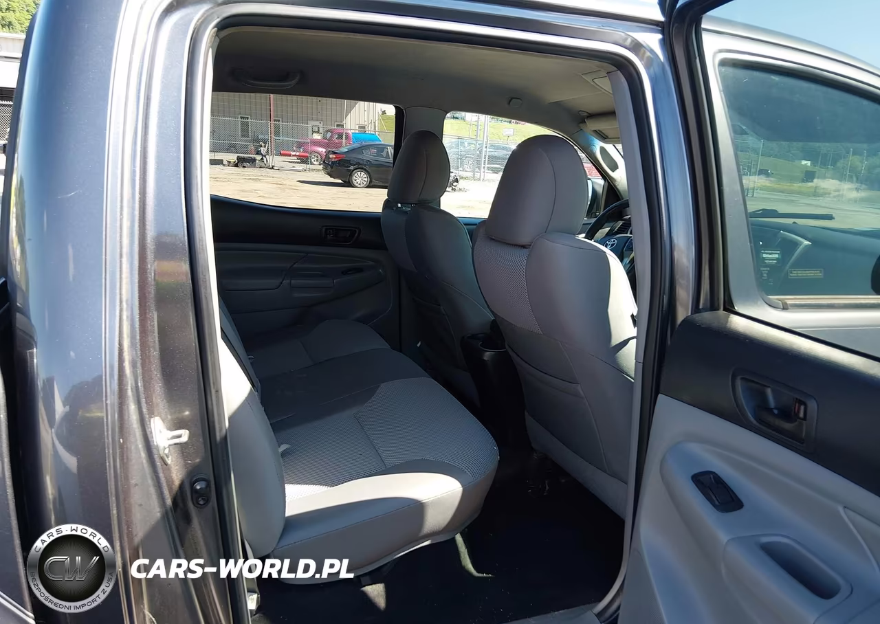 2015 Toyota Tacoma Base V6 VIN:3TMLU4EN5FM166226 - 8