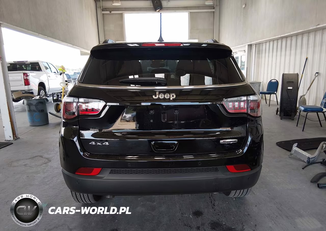 2024 Jeep Compass Latitude Lux Fwd VIN:3C4NJDFN5RT140929 - 17