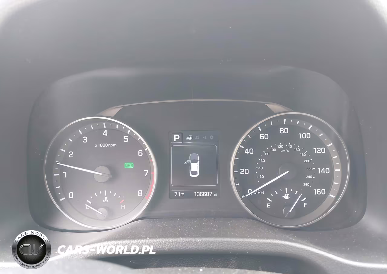 2018 Hyundai Elantra Sel VIN:5NPD84LF9JH300822 - 7