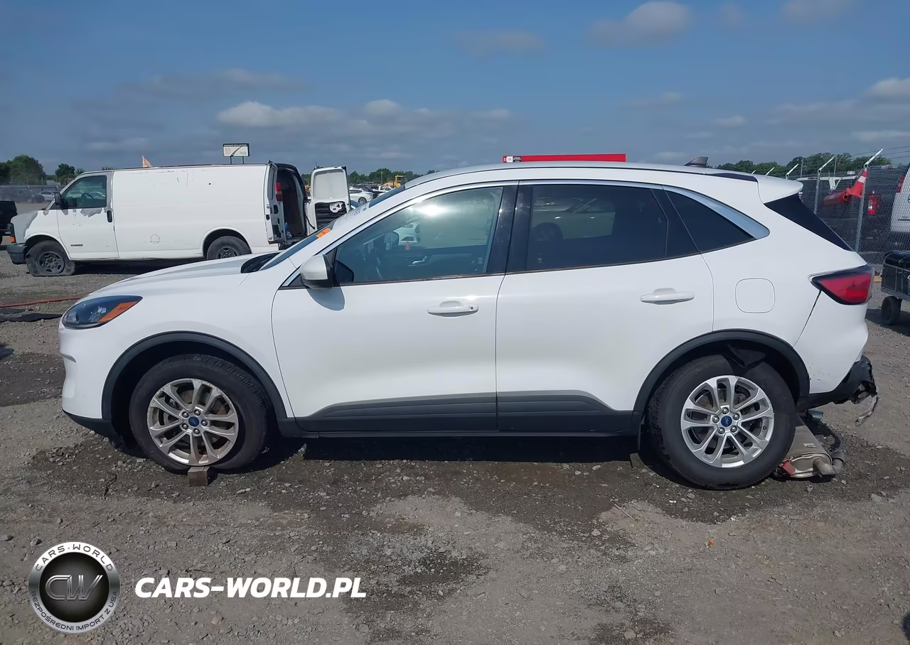 2021 Ford Escape Se VIN:1FMCU9G63MUB18313 - 14