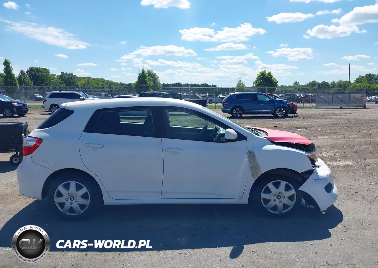 2010 Toyota Matrix VIN:2T1KU4EE2AC262912 - 13