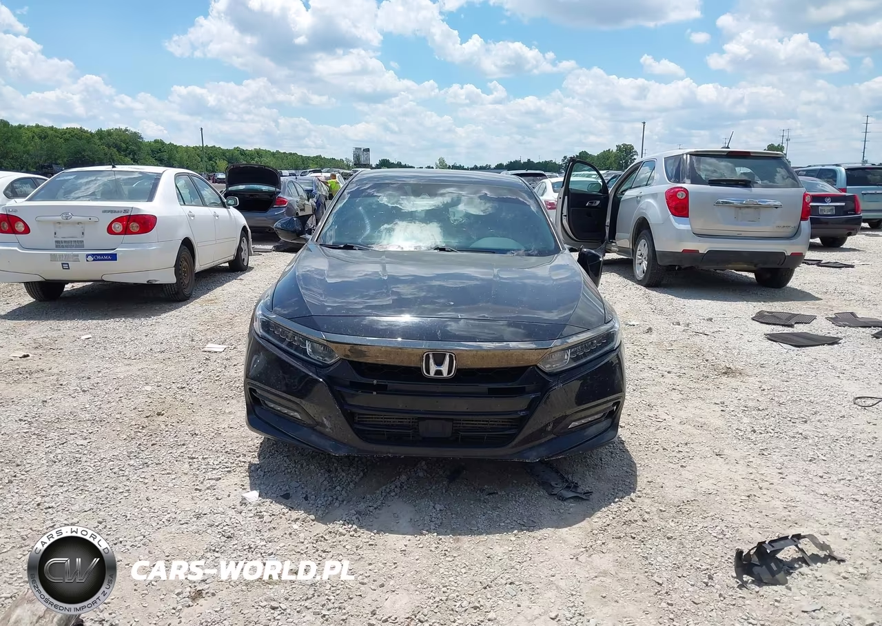 2018 Honda Accord Sport VIN:1HGCV1F37JA174697 - 12