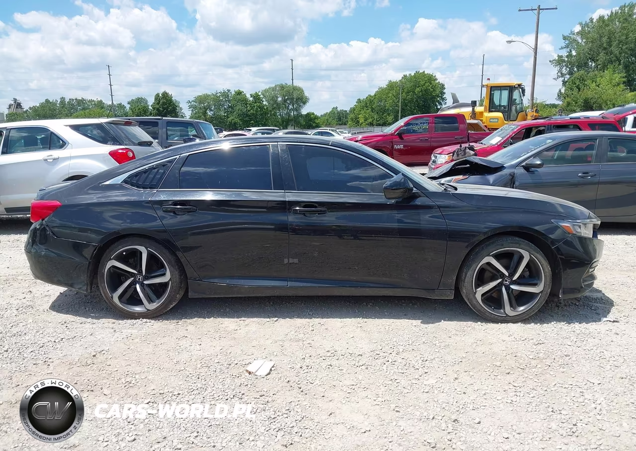 2018 Honda Accord Sport VIN:1HGCV1F37JA174697 - 13