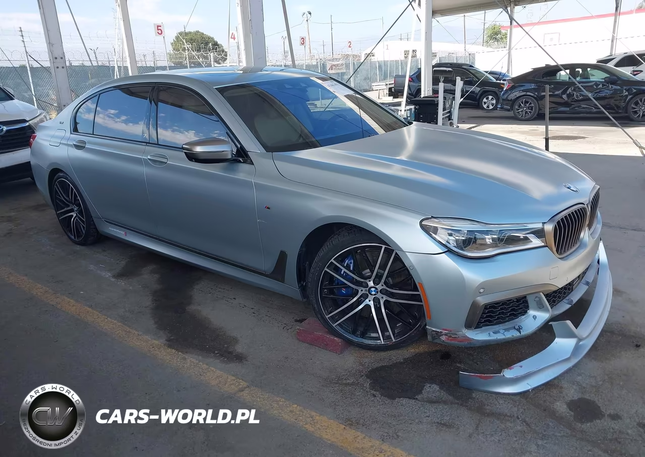 2018 BMW M760I xDrive – zdjęcie 1 z 16