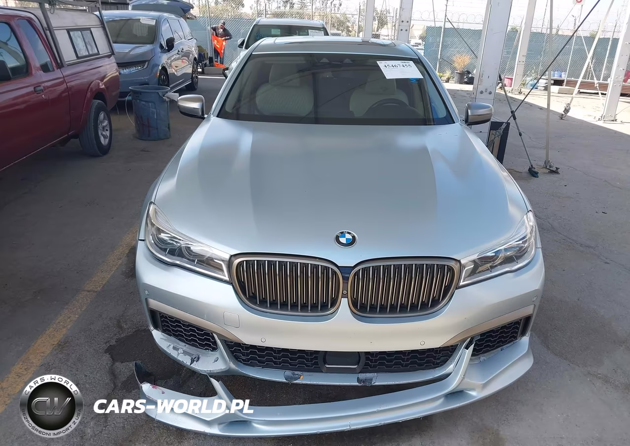 2018 BMW M760I xDrive VIN:WBA7H6C52JG614930 - 12