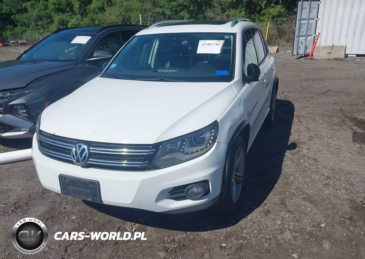 2017 Volkswagen Tiguan 2.0T Sport VIN:WVGUV7AX0HK015794 - 2