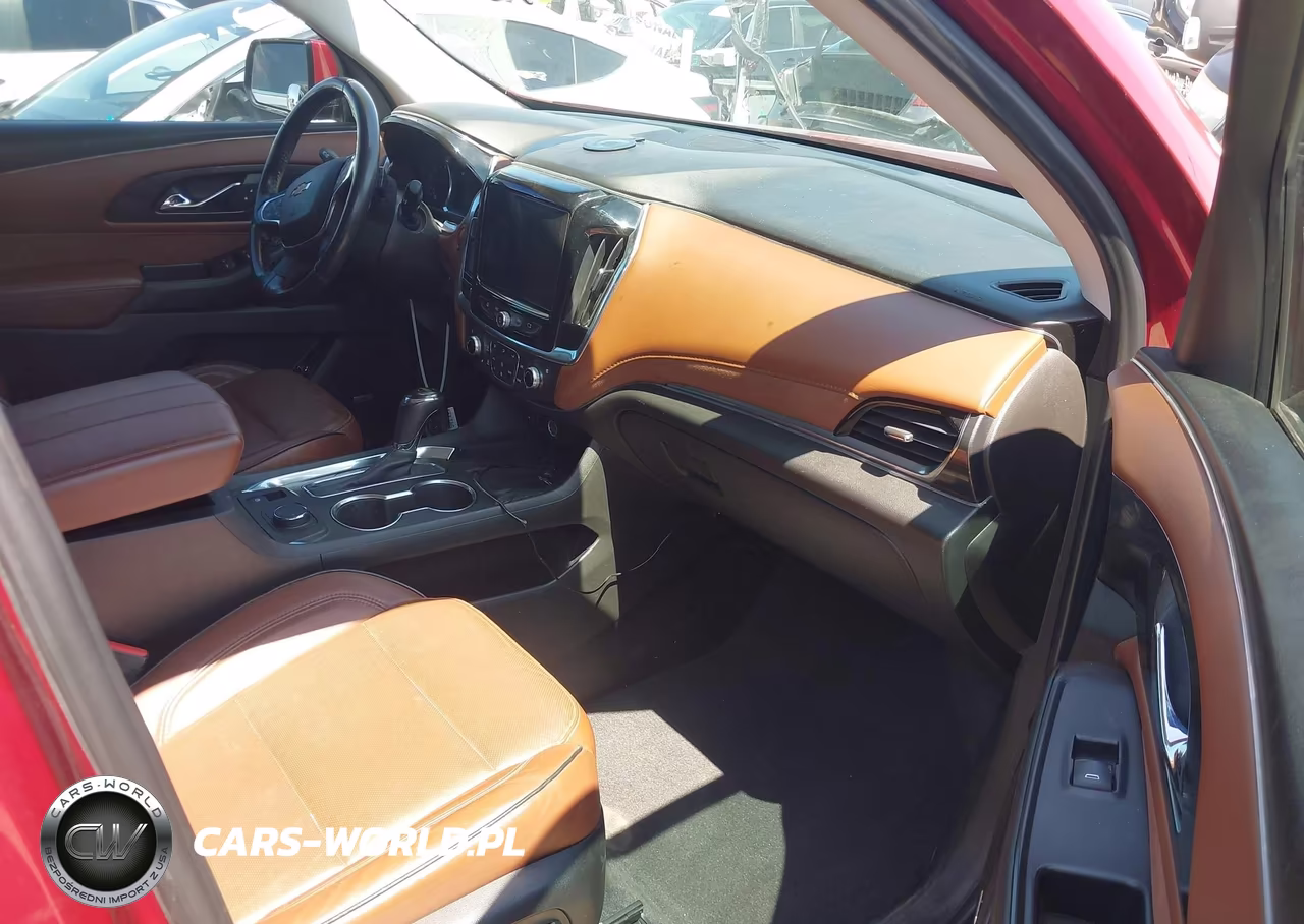 2019 Chevrolet Traverse High Country VIN:1GNEVJKW0KJ225442 - 5