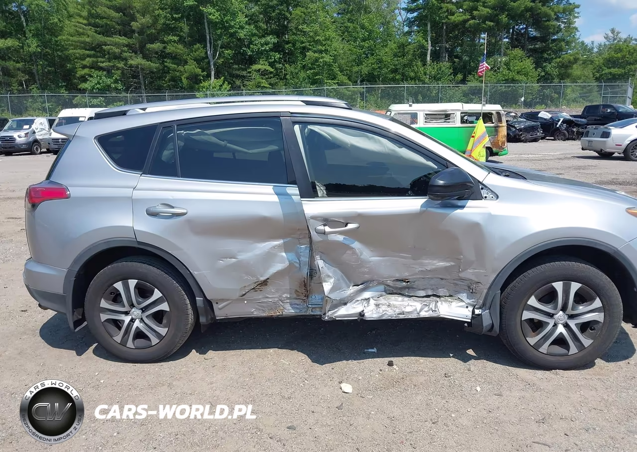 2017 Toyota Rav4 Le VIN:2T3BFREV8HW569847 - 13
