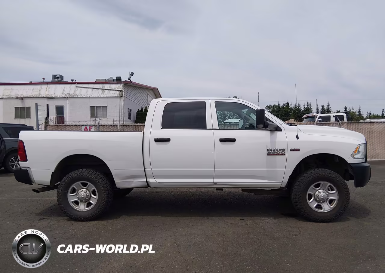 2018 Ram 3500 Tradesman 4X4 6'4 Box VIN:3C63R3CT9JG383693 - 15