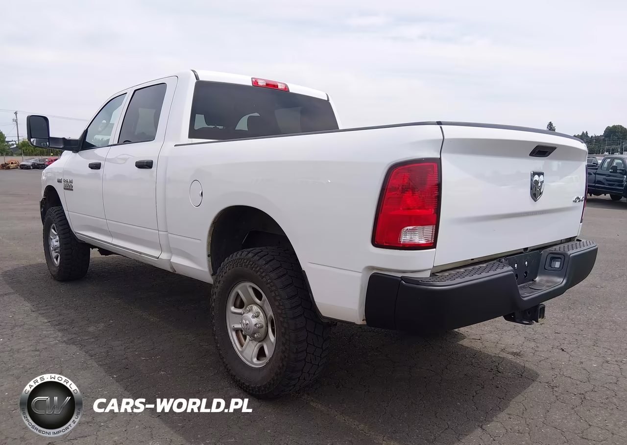 2018 Ram 3500 Tradesman 4X4 6'4 Box VIN:3C63R3CT9JG383693 - 3