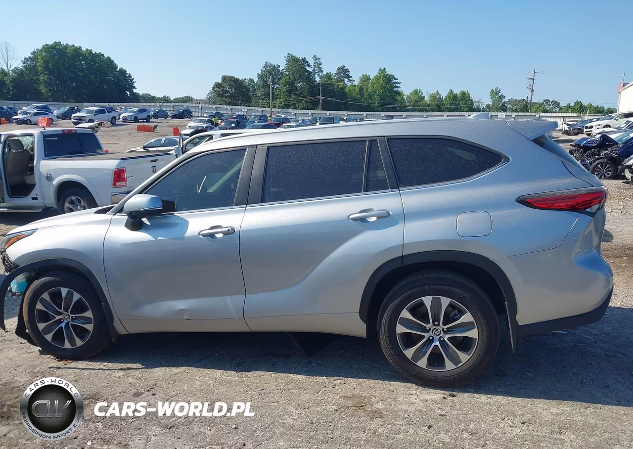 2023 Toyota Highlander Xle VIN:5TDKDRAH4PS524717 - 14