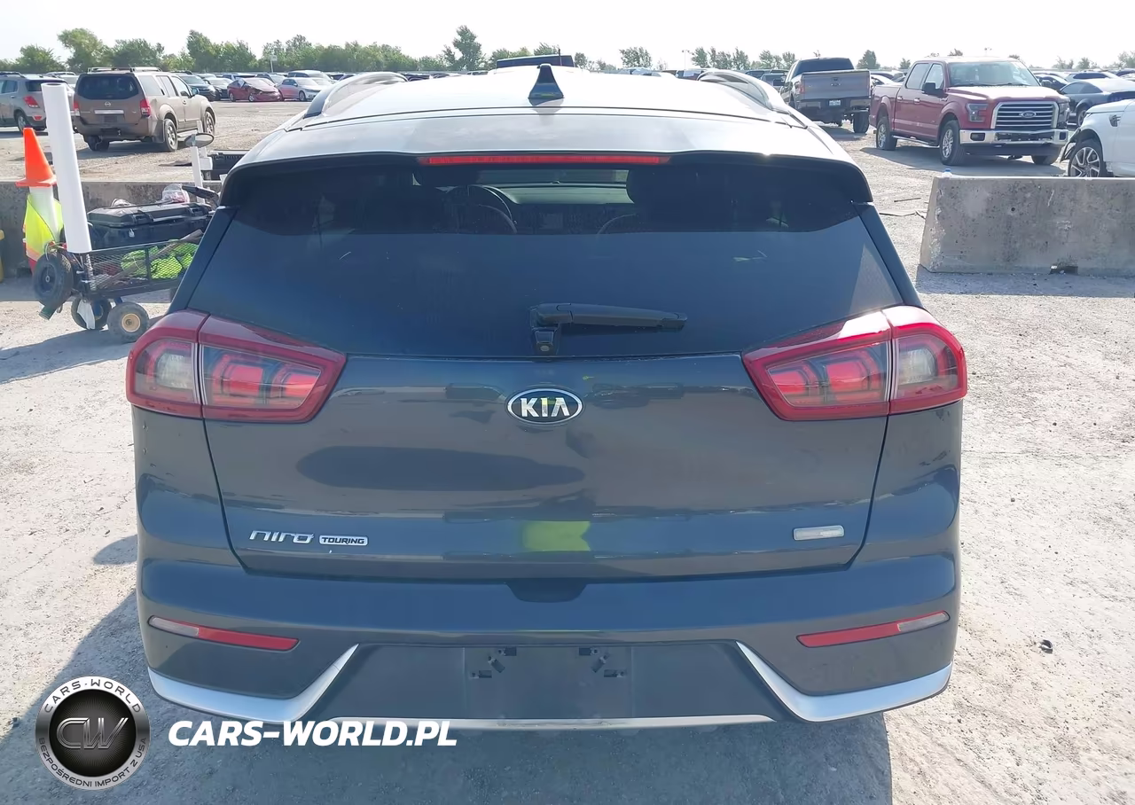 2019 Kia Niro S Touring VIN:KNDCC3LCXK5275974 - 16