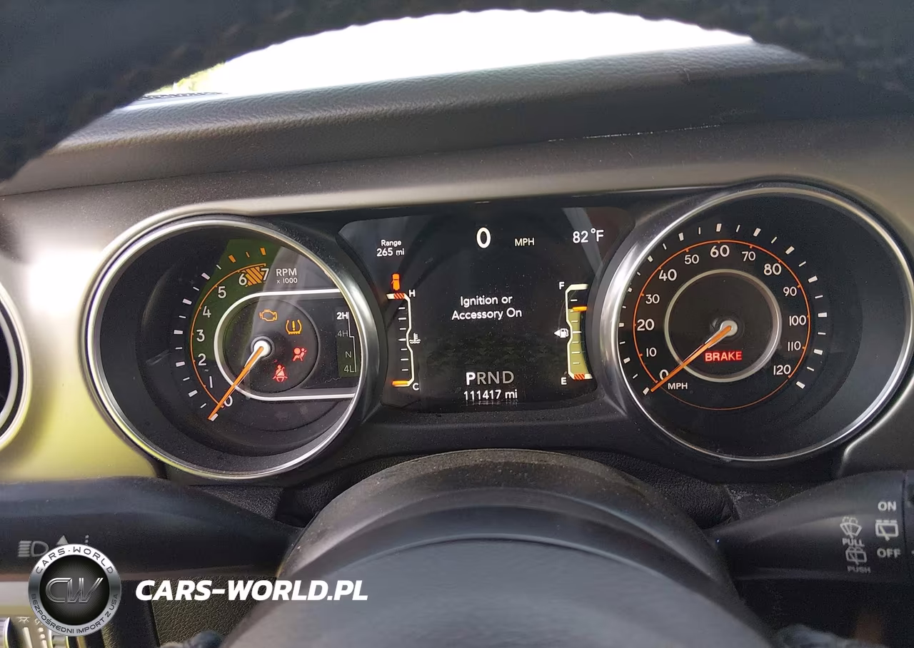 2021 Jeep Wrangler Unlimited Sport S 4X4 VIN:1C4HJXDN9MW525446 - 7