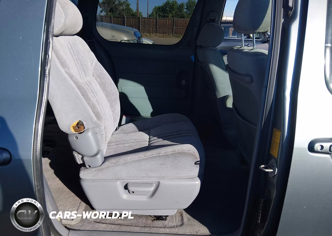 2000 Toyota Sienna Xle VIN:4T3ZF13CXYU205592 - 8