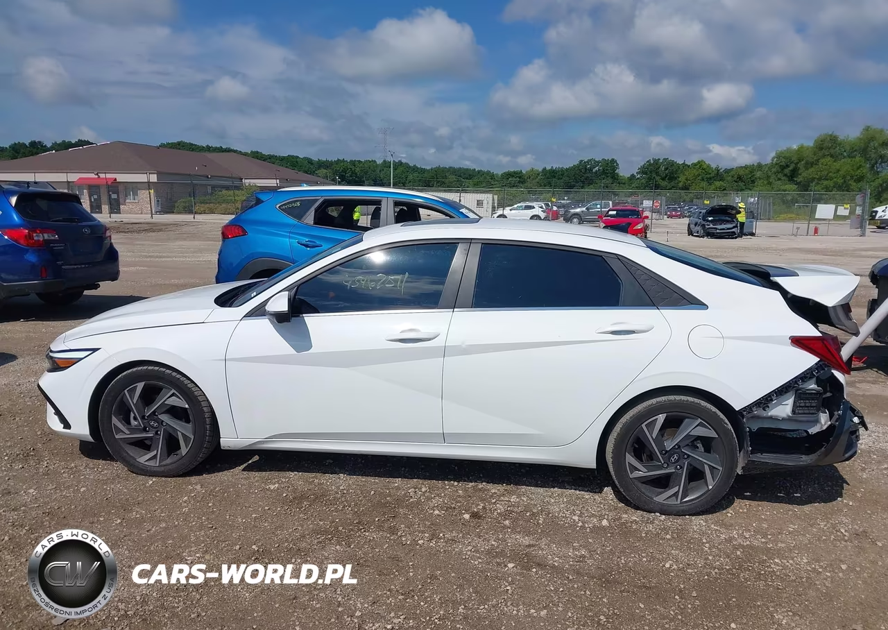 2024 Hyundai Elantra Limited VIN:KMHLP4DG8RU679623 - 14