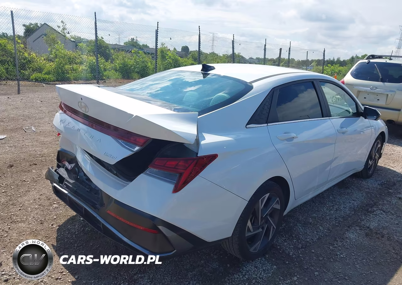 2024 Hyundai Elantra Limited VIN:KMHLP4DG8RU679623 - 4