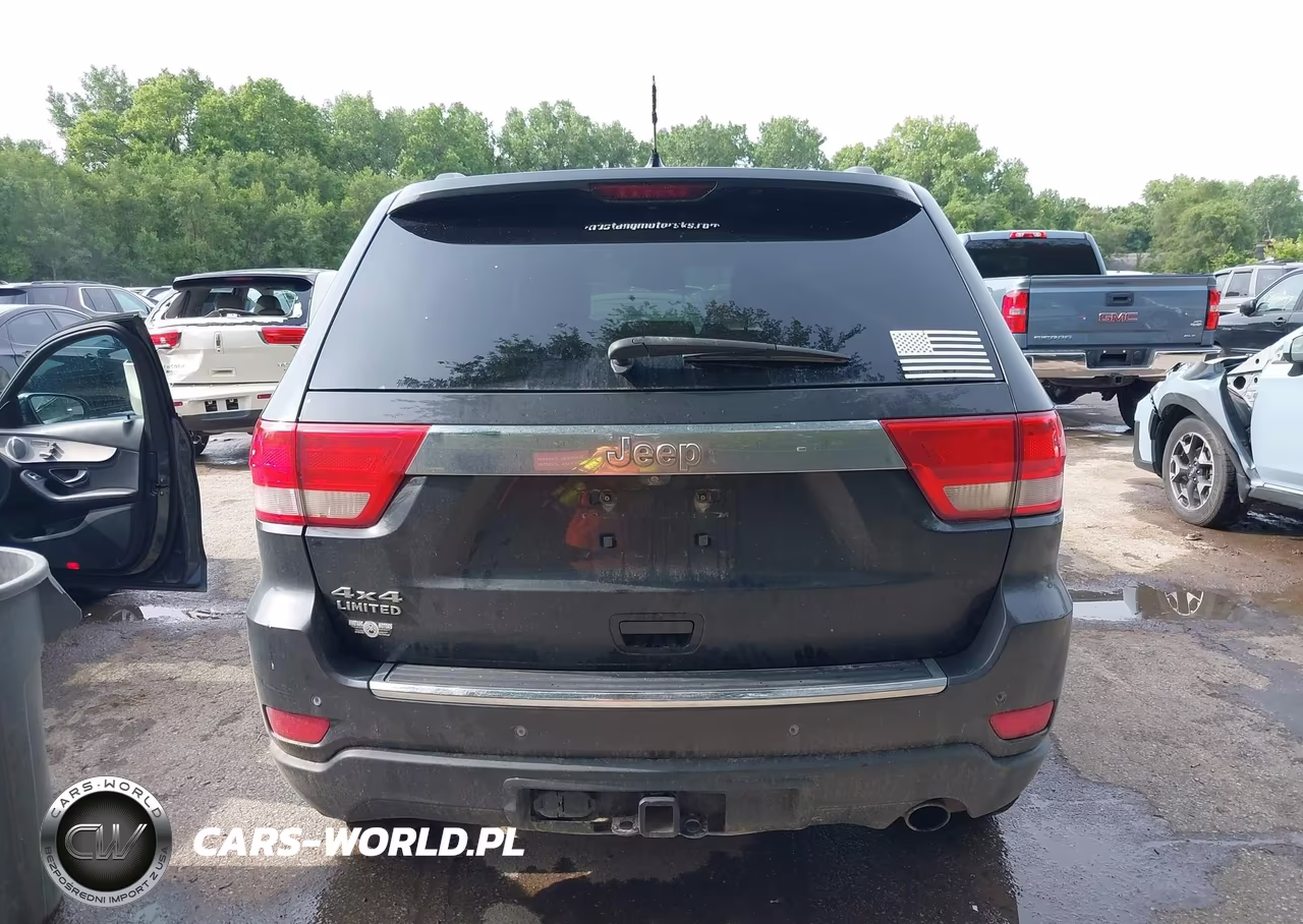 2011 Jeep Grand Cherokee Limited VIN:1J4RR5GG2BC631745 - 16