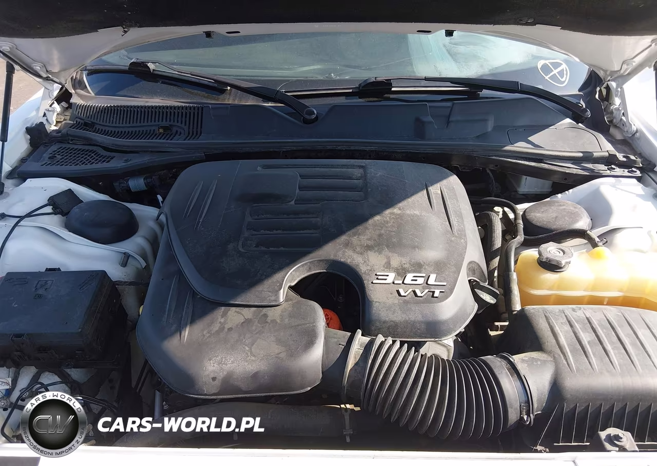 2018 Dodge Challenger Sxt VIN:2C3CDZAGXJH251580 - 10