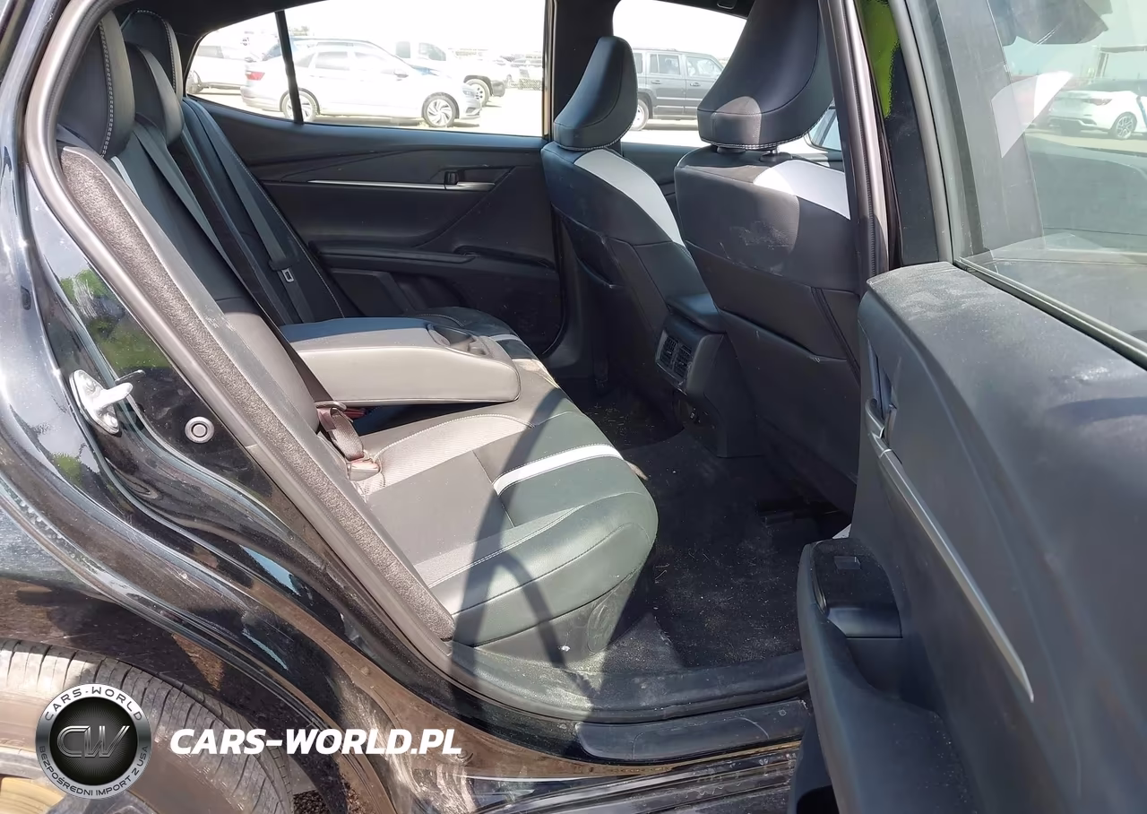 2026 Toyota Camry Se VIN:4T1DAACK4TU661749 - 8