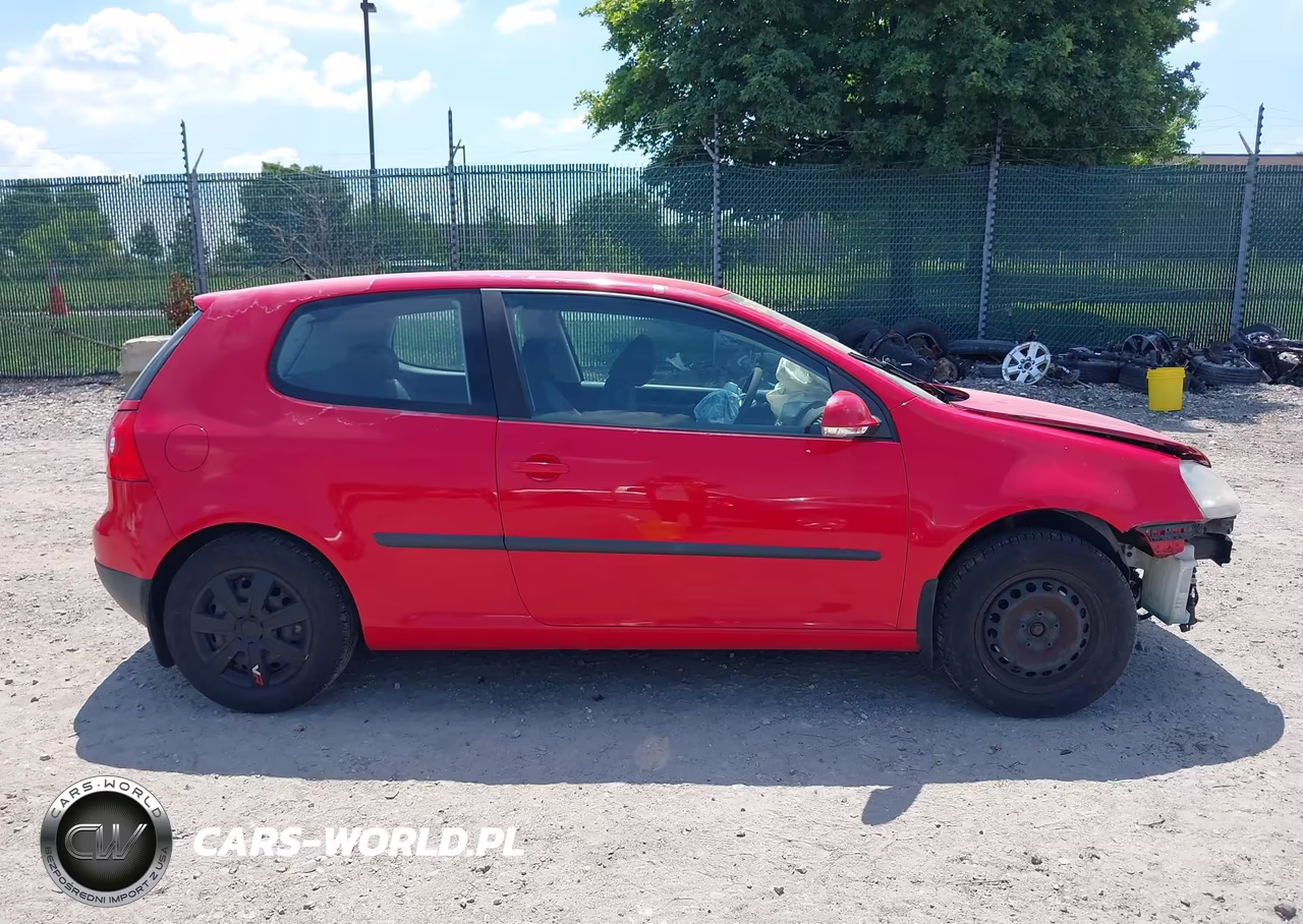 2007 Volkswagen Rabbit 2-Door (A6) VIN:WVWBR71KX7W146677 - 12