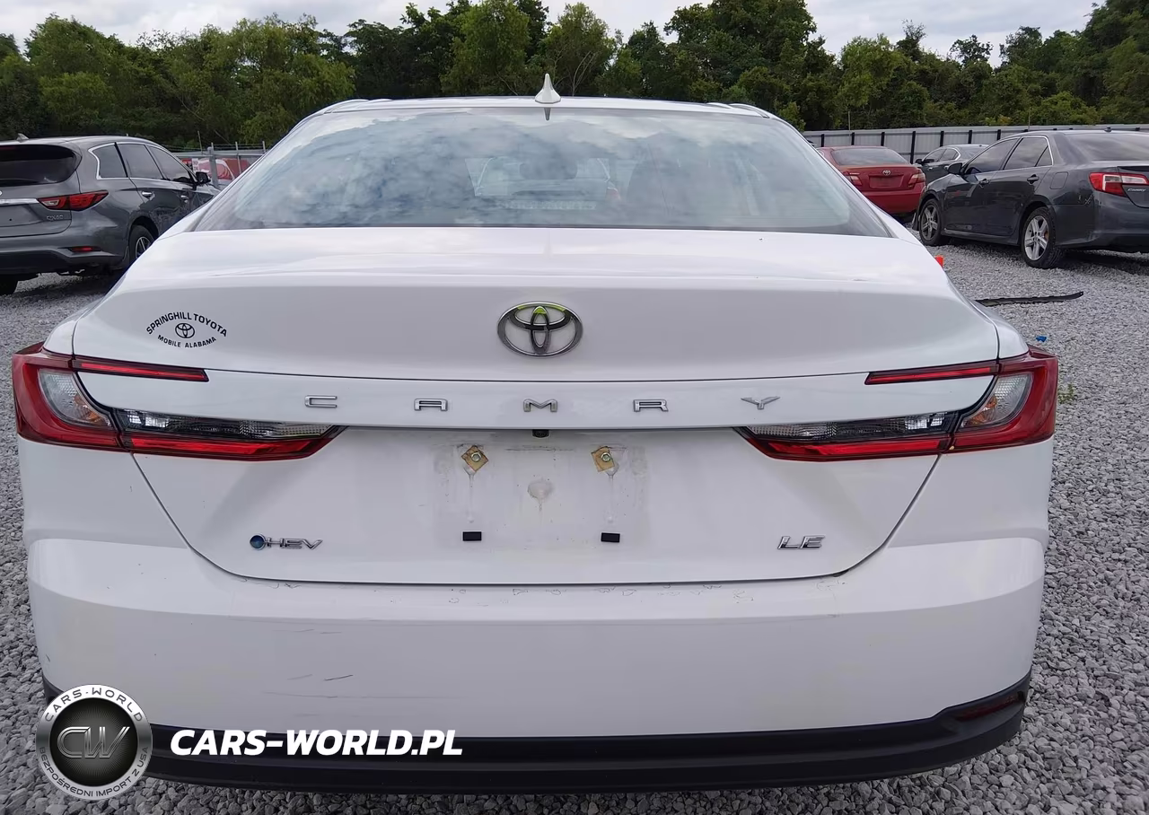 2025 Toyota Camry Le VIN:4T1DAACK7SU047079 - 16