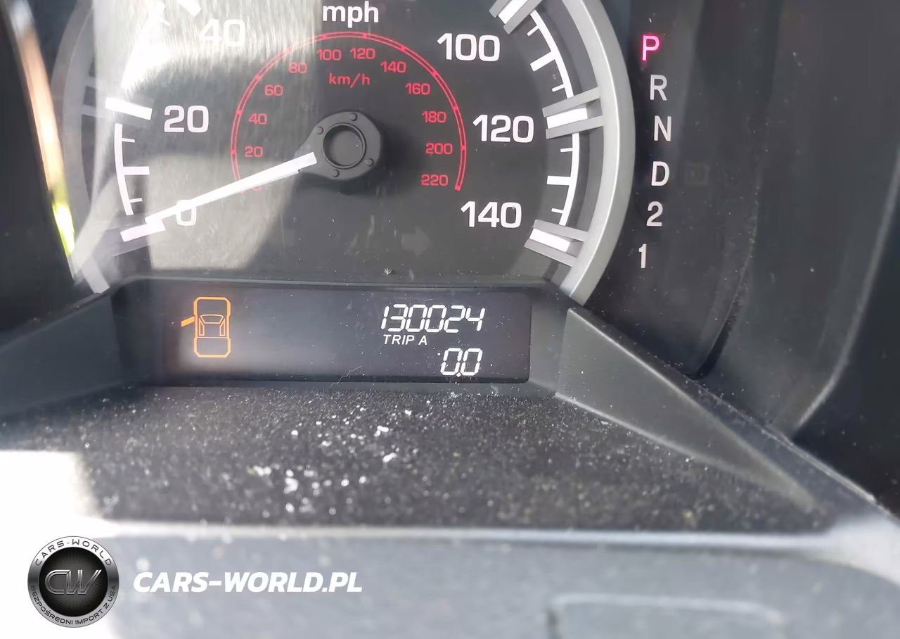 2012 Honda Ridgeline Sport VIN:5FPYK1F77CB453343 - 16