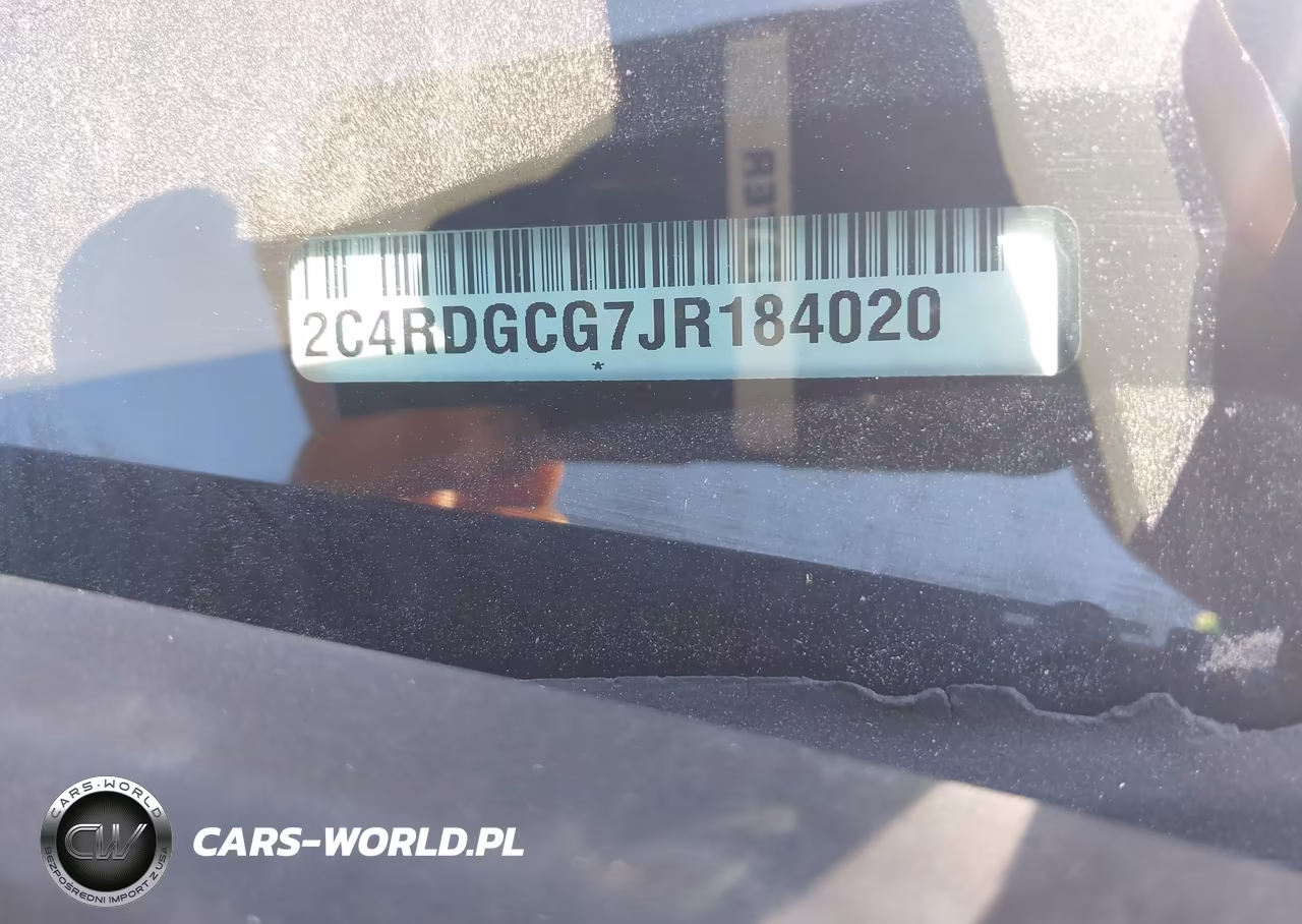 2018 Dodge Grand Caravan Sxt VIN:2C4RDGCG7JR184020 - 9