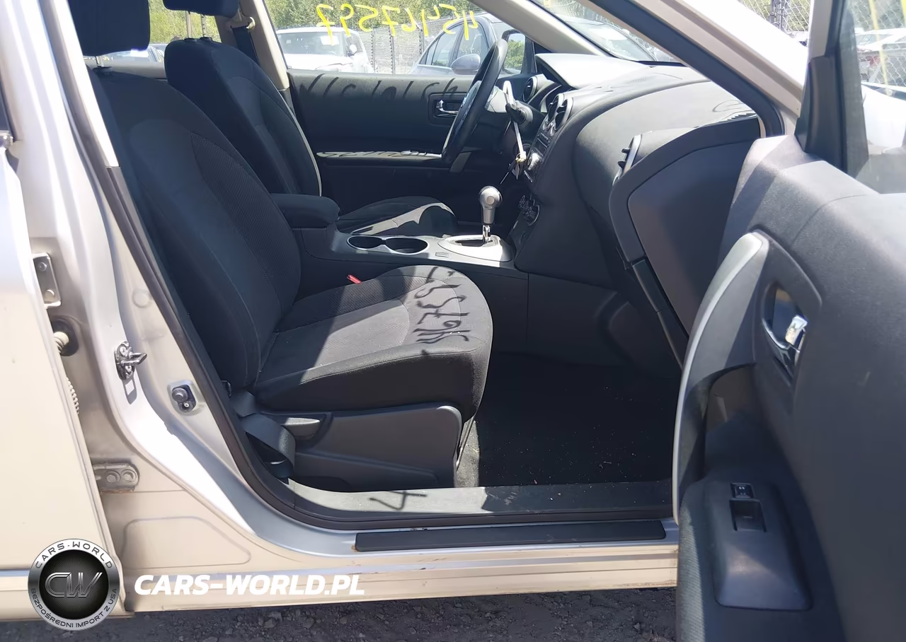2012 Nissan Rogue S VIN:JN8AS5MV7CW393776 - 5