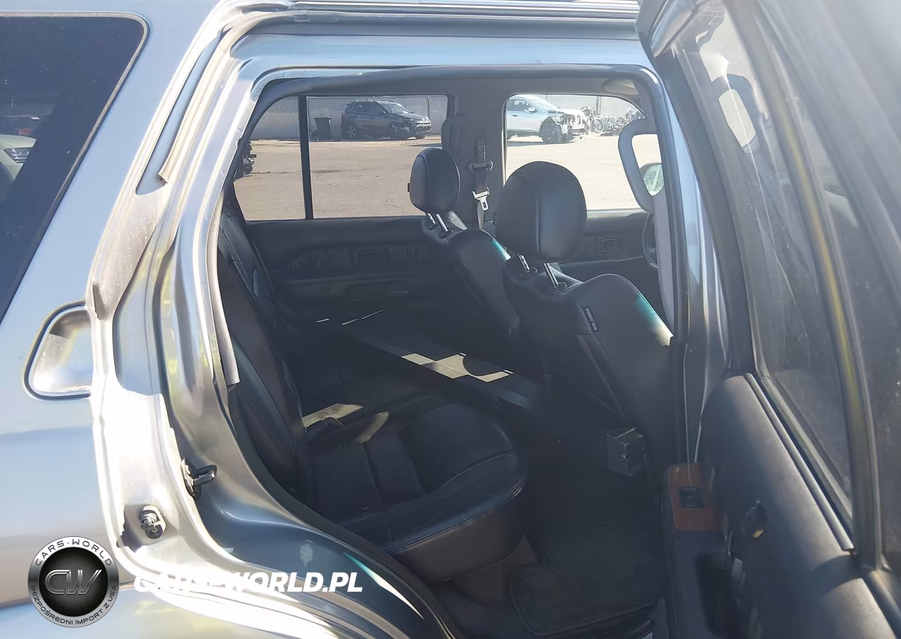 2003 Infiniti Qx4 Luxury VIN:JNRDR09Y83W300578 - 8