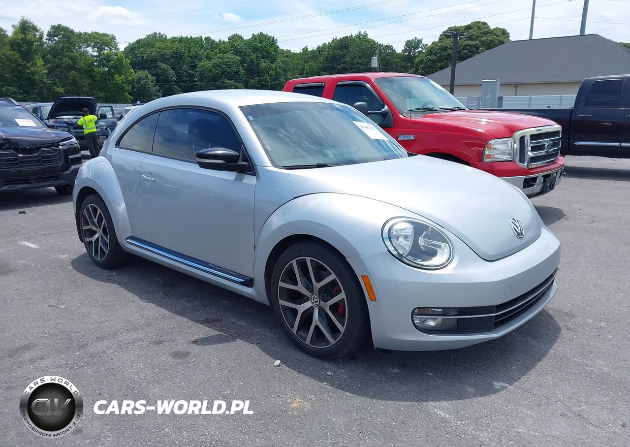 2012 Volkswagen Beetle 2.0T Turbo