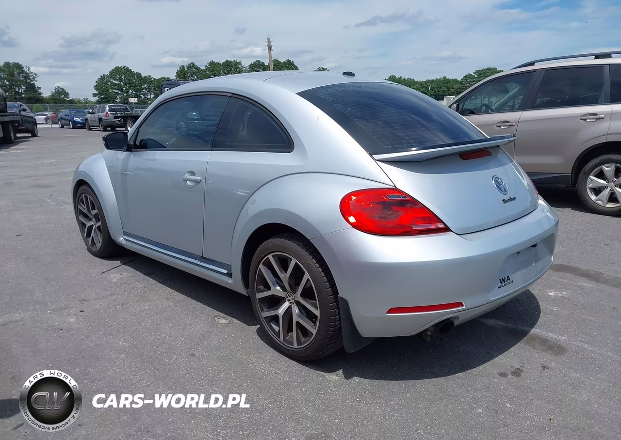 2012 Volkswagen Beetle 2.0T Turbo VIN:3VWVA7AT2CM662603 - 3