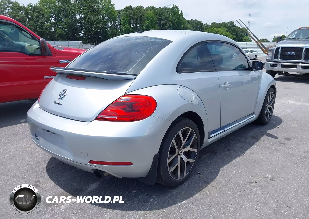 2012 Volkswagen Beetle 2.0T Turbo VIN:3VWVA7AT2CM662603 - 4
