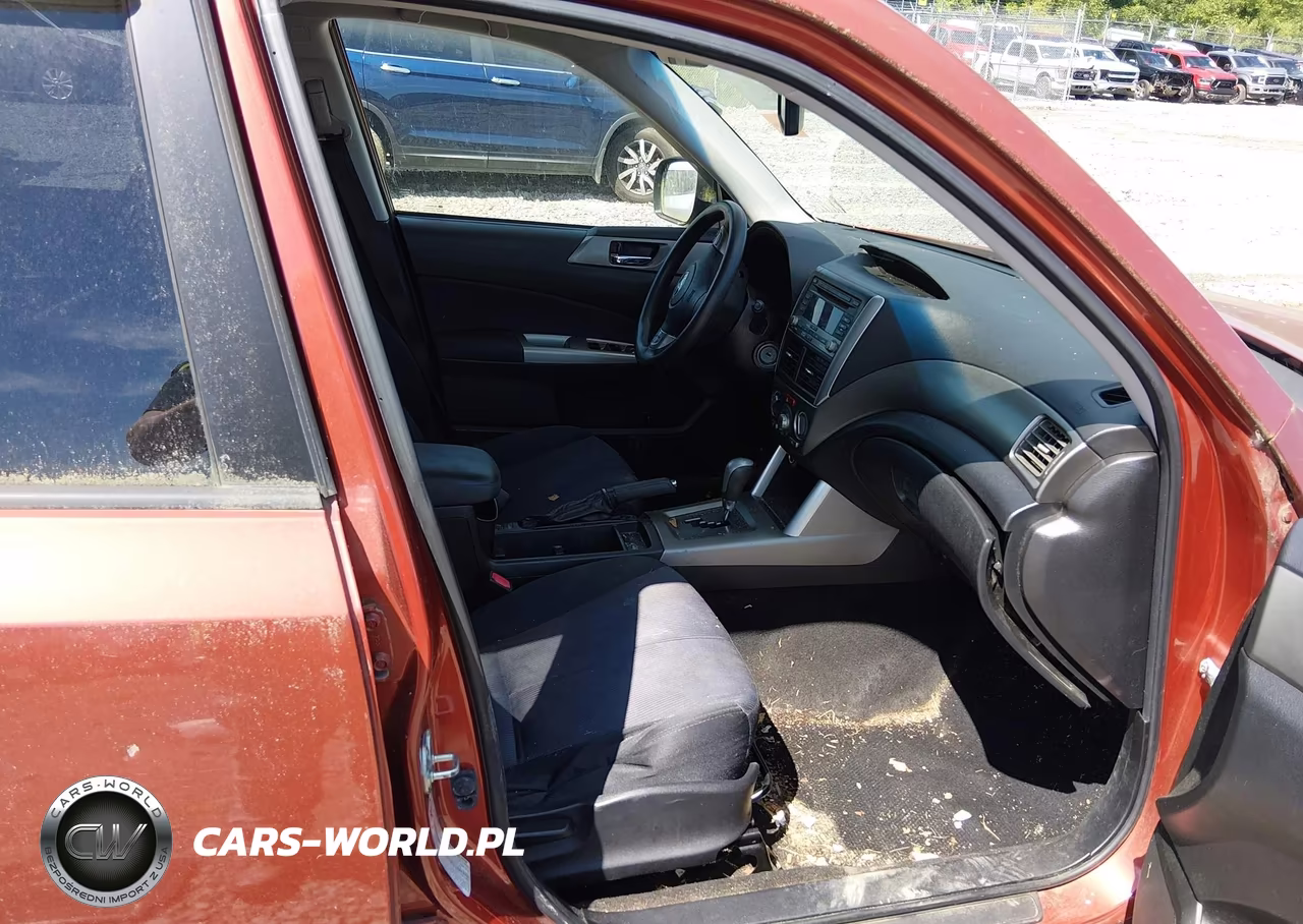 2010 Subaru Forester 2.5X Premium VIN:JF2SH6CC9AH799212 - 5