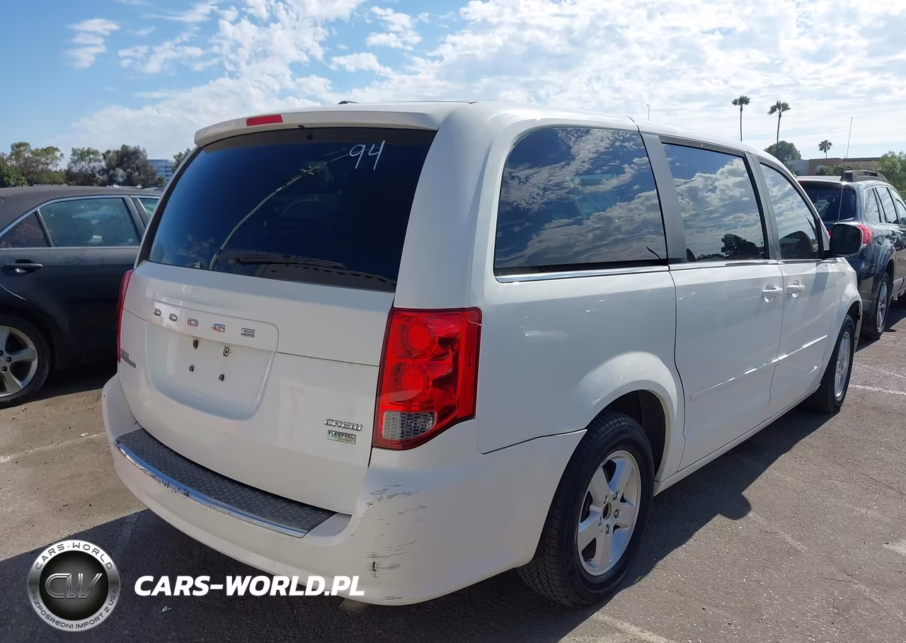 2012 Dodge Grand Caravan Crew VIN:2C4RDGDG7CR111067 - 4