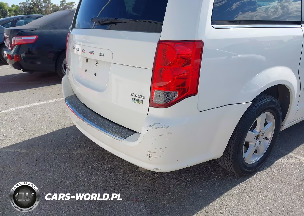 2012 Dodge Grand Caravan Crew VIN:2C4RDGDG7CR111067 - 6