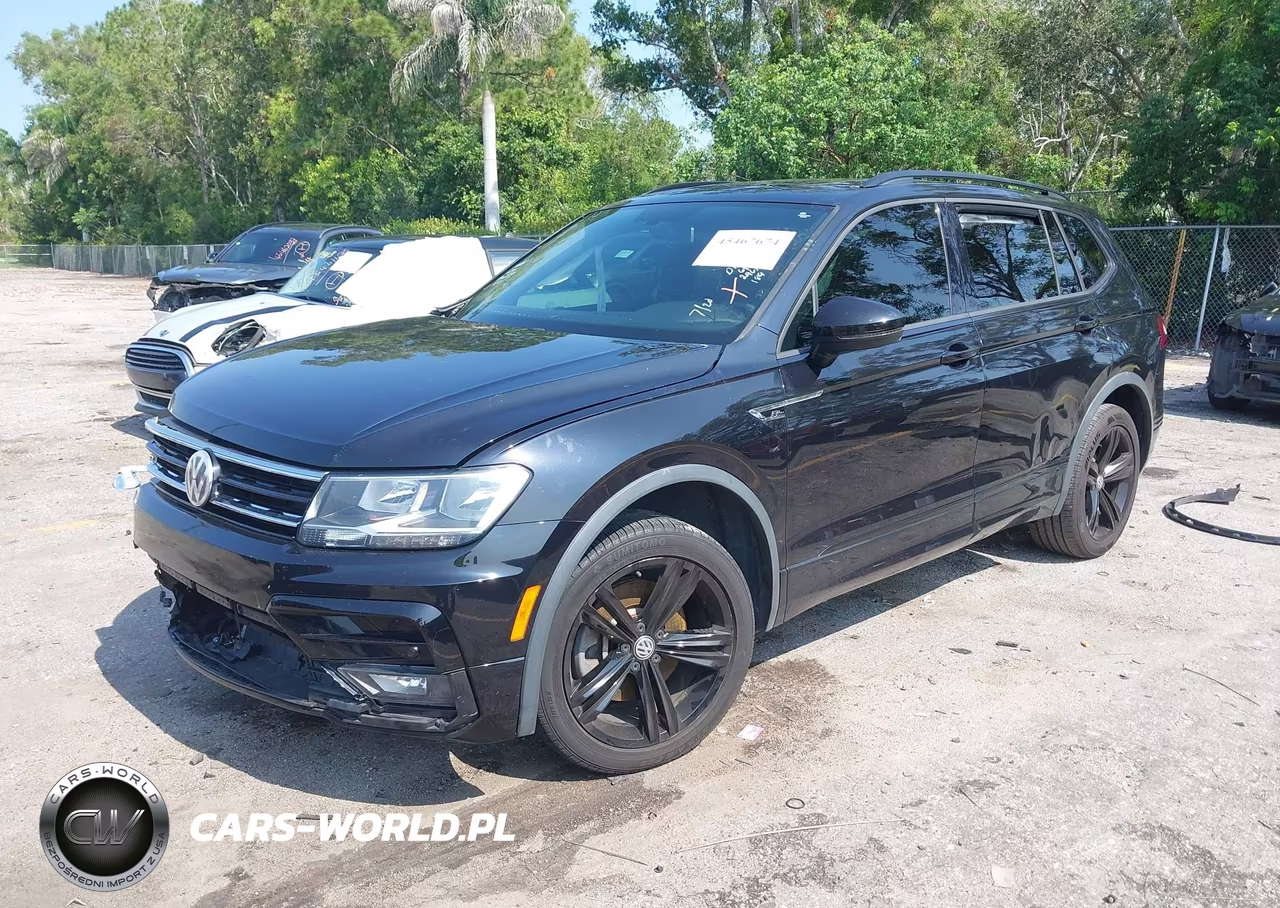 2019 Volkswagen Tiguan 2.0T Se-2.0T Sel-2.0T Sel R-Line-2.0T Sel R-Line Black VIN:3VV3B7AXXKM197949 - 2