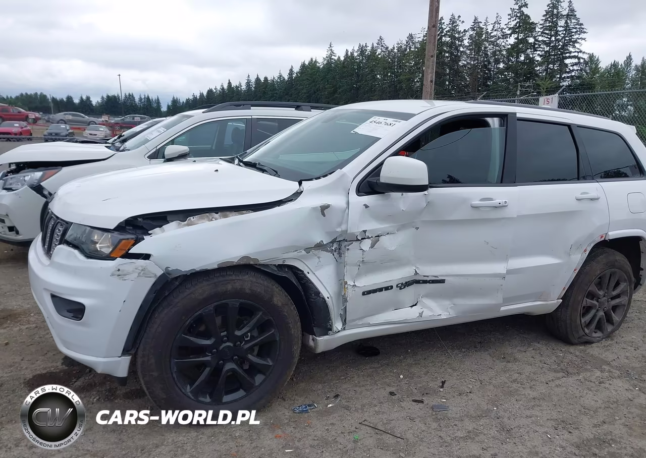 2019 Jeep Grand Cherokee Altitude 4X2 VIN:1C4RJEAG6KC857762 - 6