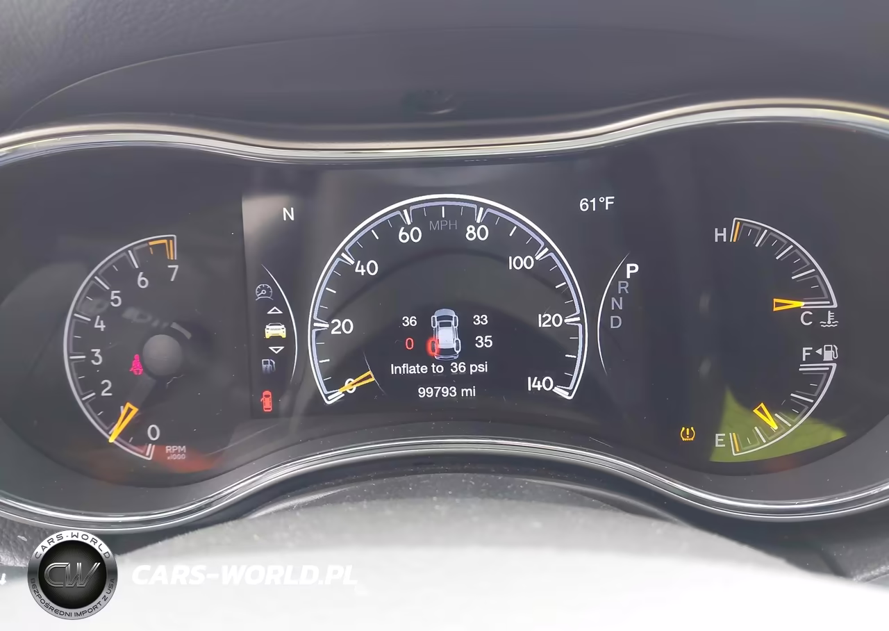 2019 Jeep Grand Cherokee Altitude 4X2 VIN:1C4RJEAG6KC857762 - 7