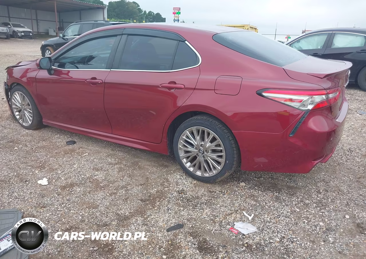 2018 Toyota Camry Se VIN:4T1B11HK3JU609767 - 3
