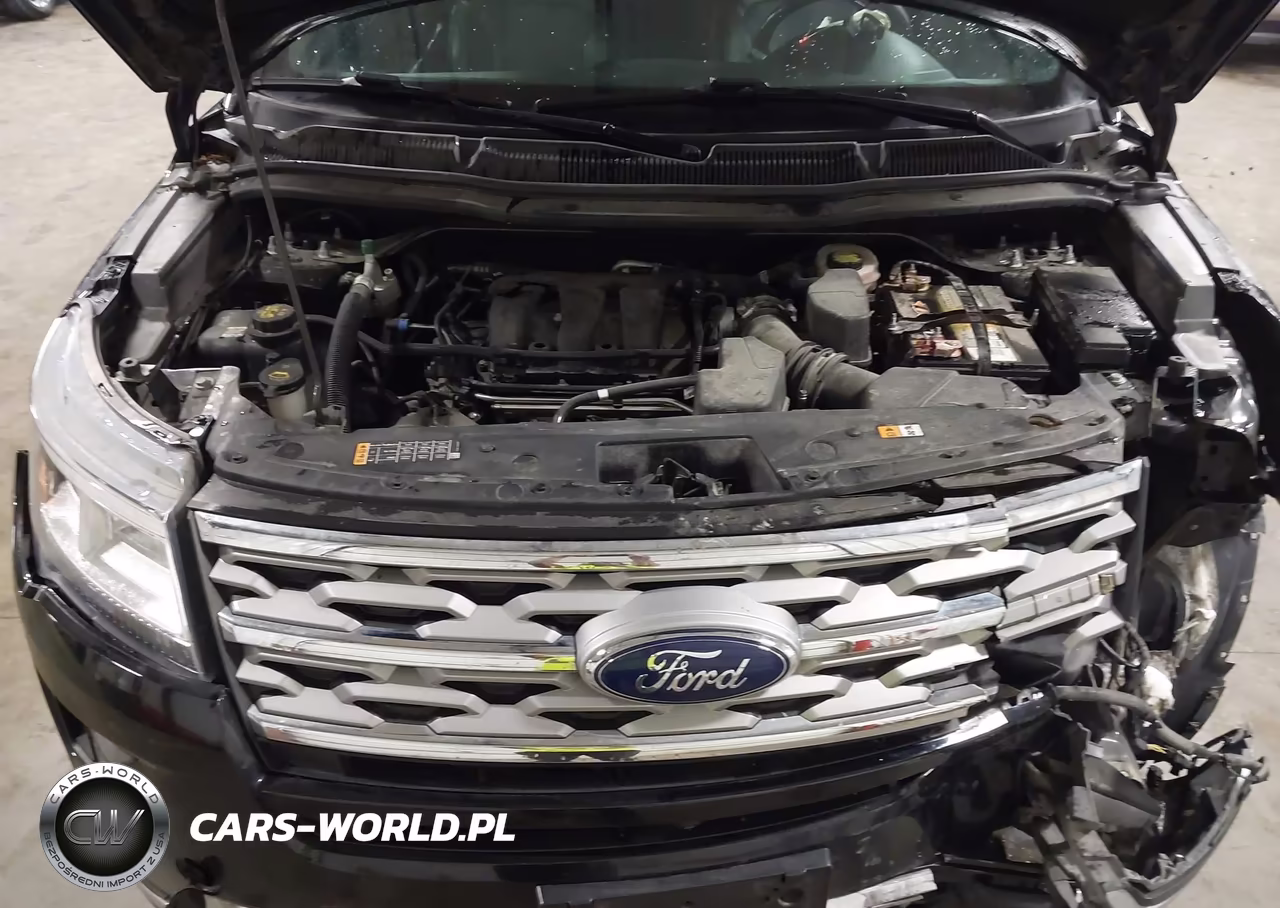 2018 Ford Explorer Limited VIN:1FM5K8F87JGC16461 - 10
