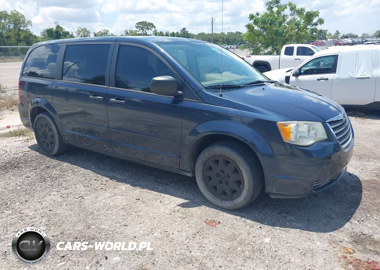 2008 Chrysler Town & Country Lx