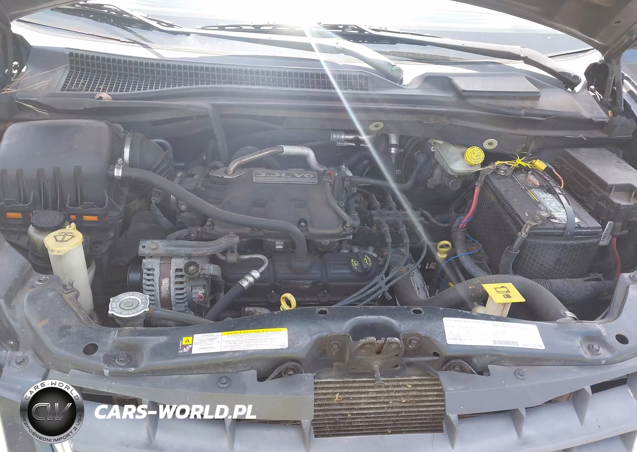 2008 Chrysler Town & Country Lx VIN:2A8HR44HX8R153138 - 10