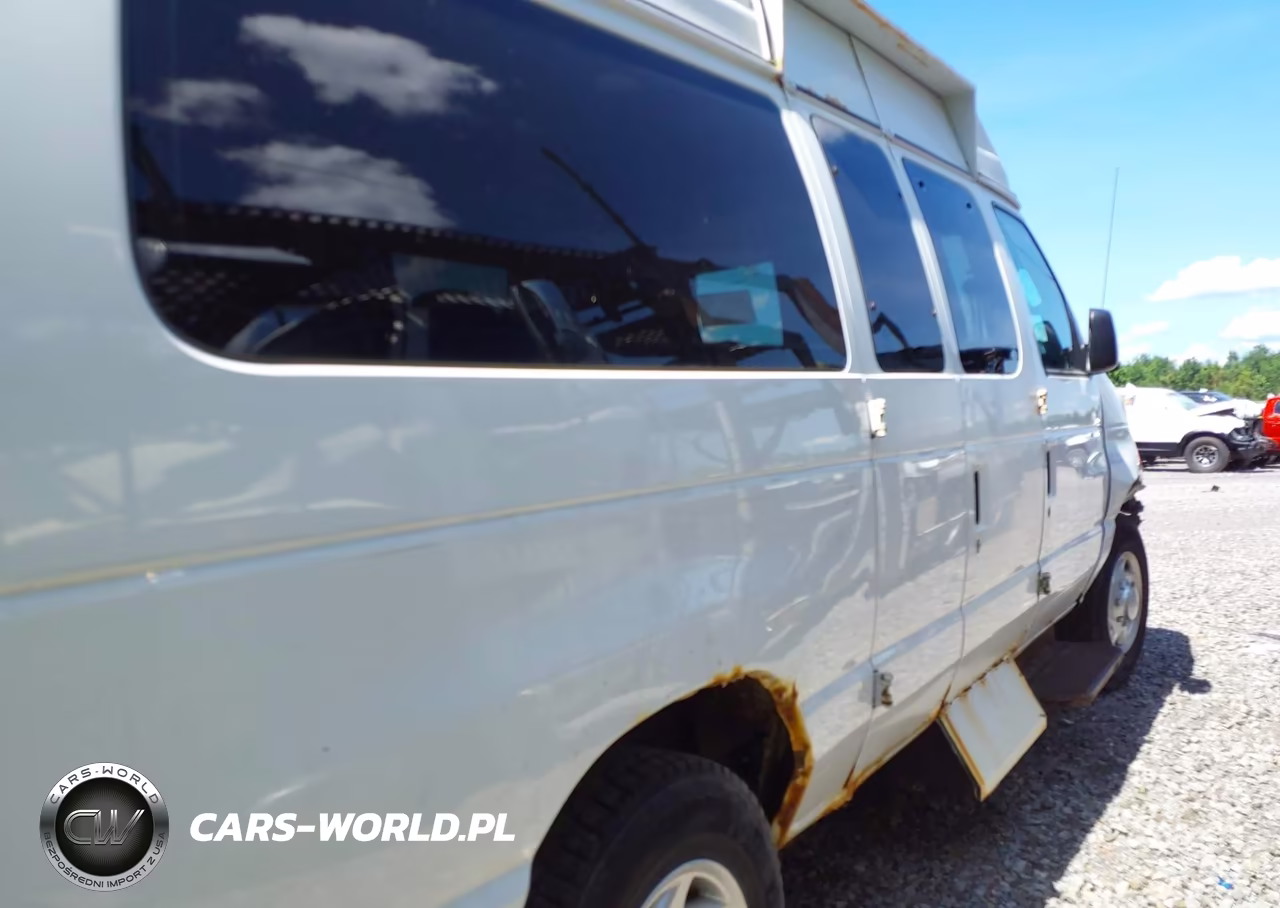 2012 Ford E-250 Commercial-Recreational VIN:1FTNS2EW6CDA47331 - 12