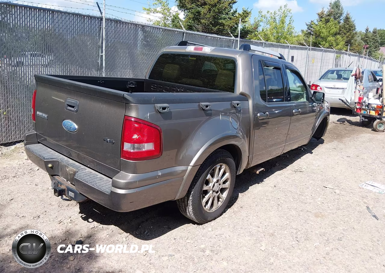 2007 Ford Explorer Sport Trac Limited VIN:1FMEU53807UA06842 - 4
