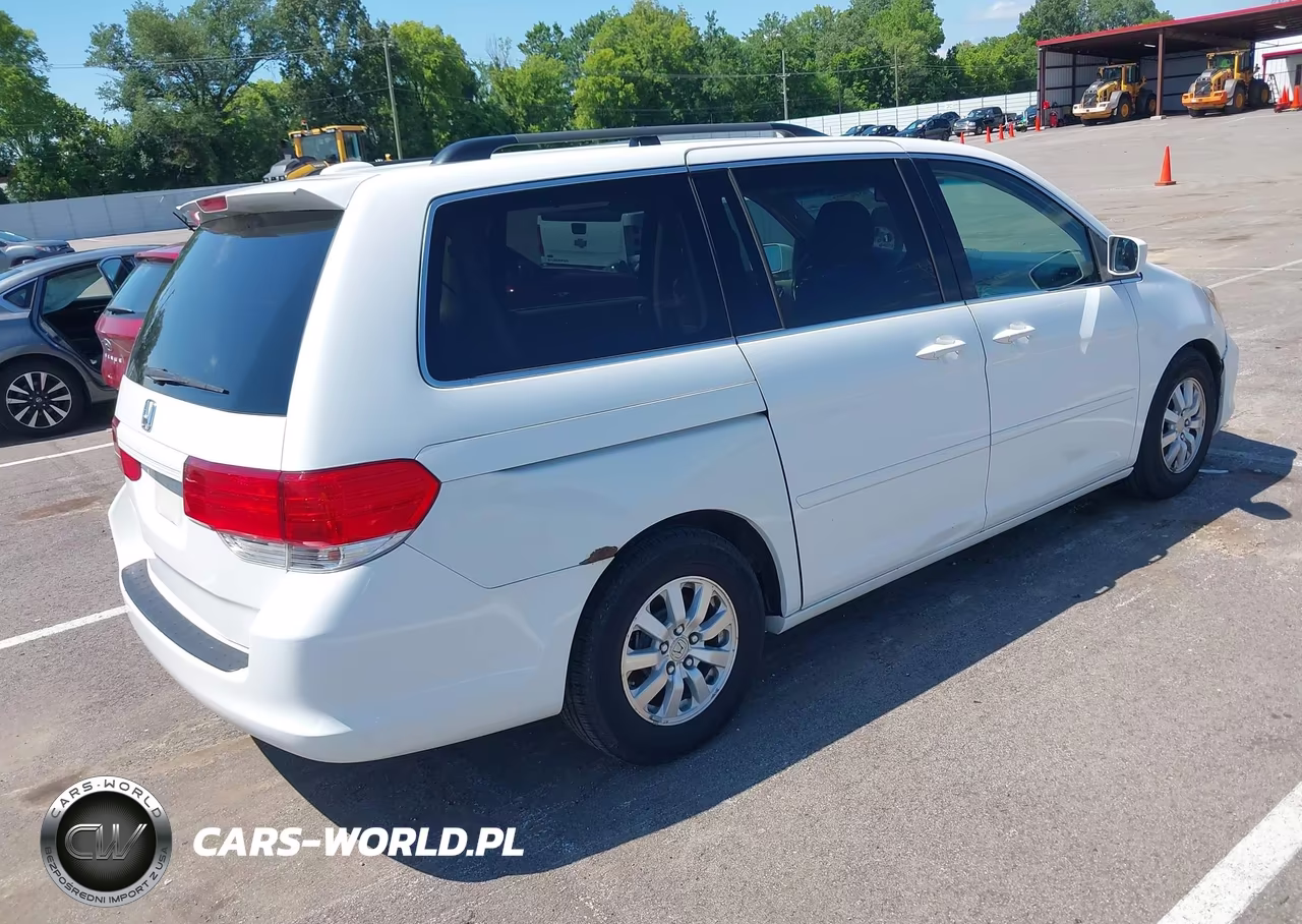 2010 Honda Odyssey Ex-L VIN:5FNRL3H63AB110536 - 4